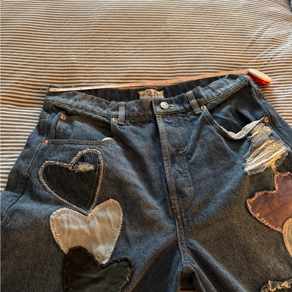 “Piece of my heart” free people jeans in excellent pre owned condition size 30 - Picture 7 of 9